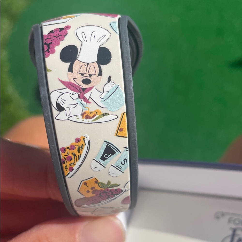 Dooney & Bourke Limited Release Magic Band- White and Multicolor - Picture 4 of 8